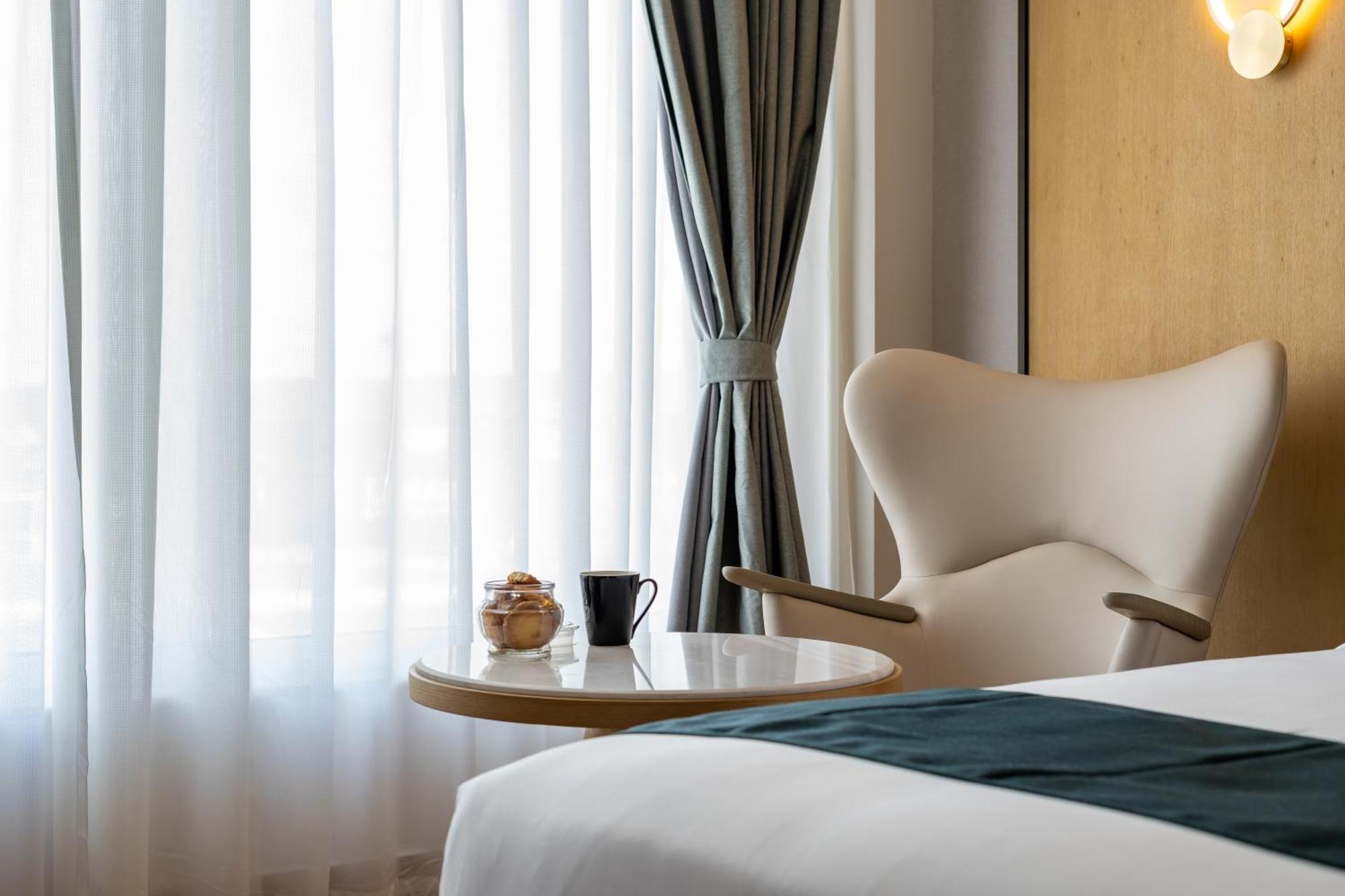 Copper Leaf Hotels, Tirunelveli Extérieur photo